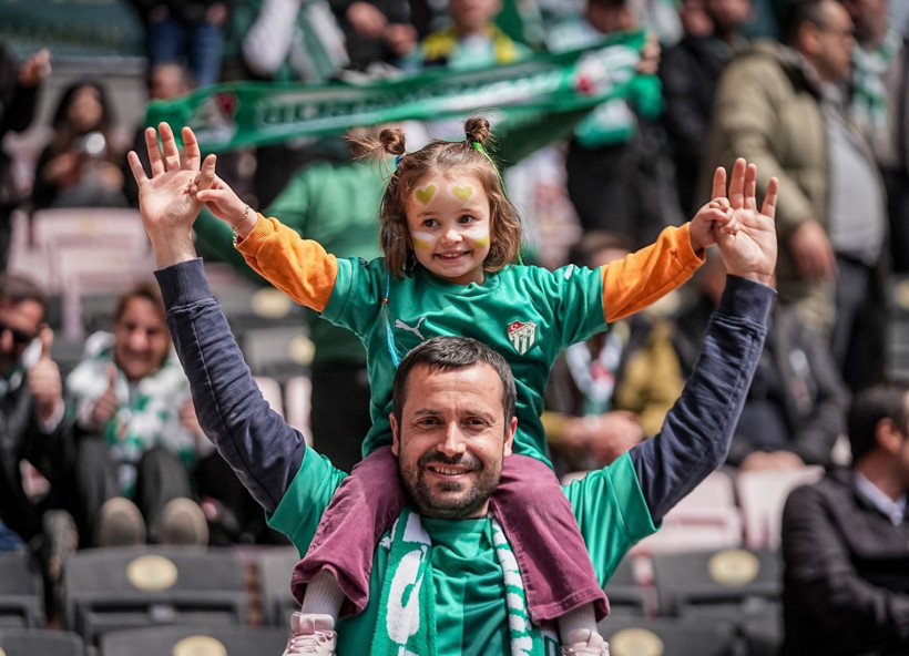 35 bin Bursasporlu bir şehri fethetti: Böyle deplasman görülmedi - Resim: 2