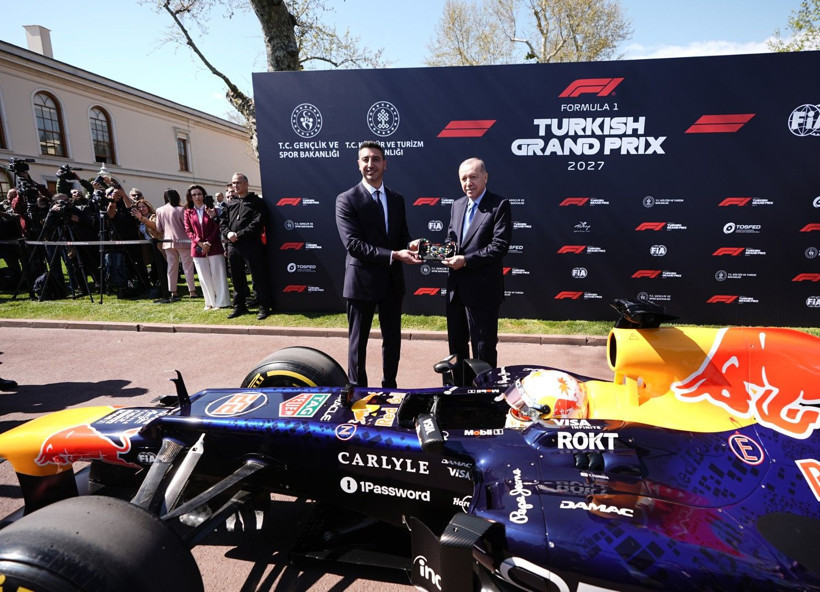 İstanbul sokaklarında 6 yıl sonra Formula 1 sesleri yankılandı - Resim: 6