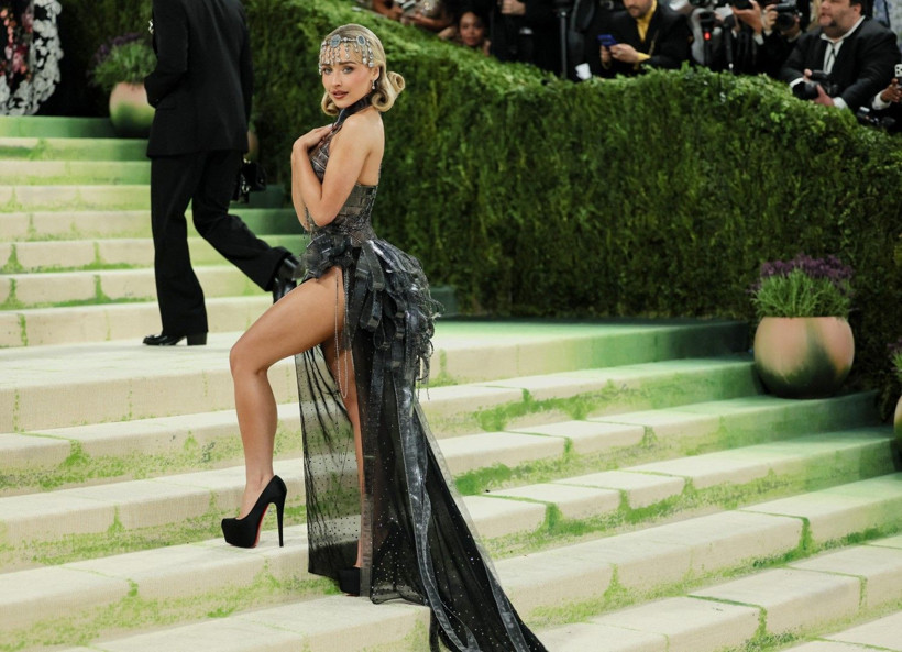 Met Gala 2026'da şıklık yarışı: Tarzlarını görenler inanamadı - Resim: 12
