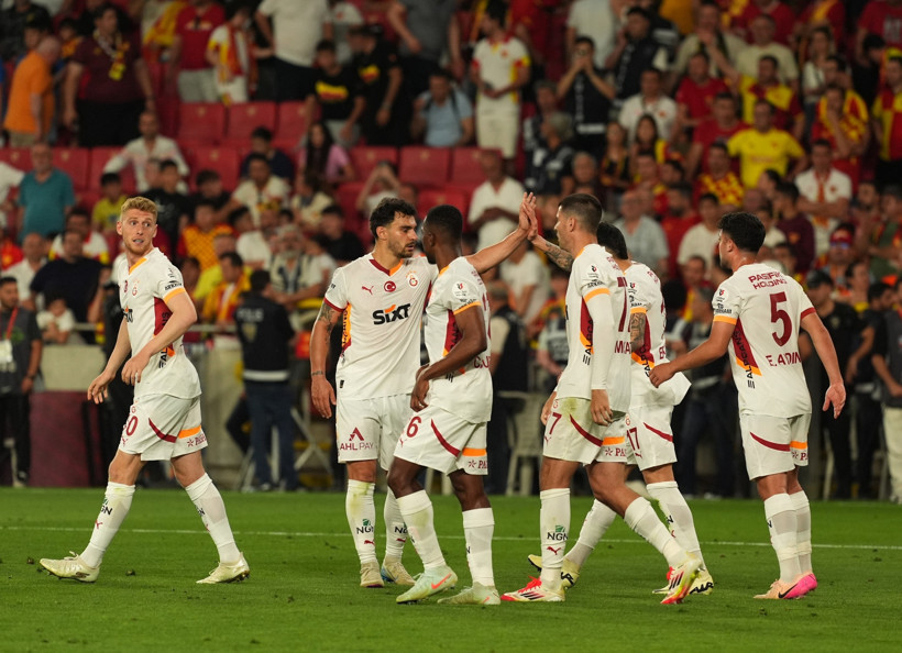 Şampiyon İzmir'de hız kesmedi: Galatasaray 7'de 7 yaptı - Resim : 1