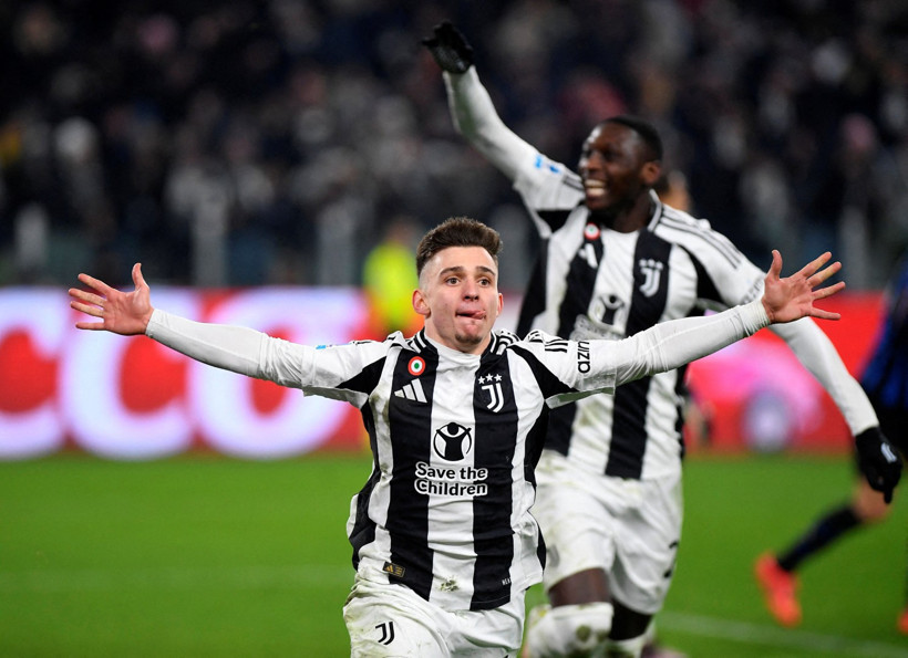 Juventus'tan Inter'e 'liderlik' engeli: Napoli paçayı kurtardı - Resim : 1