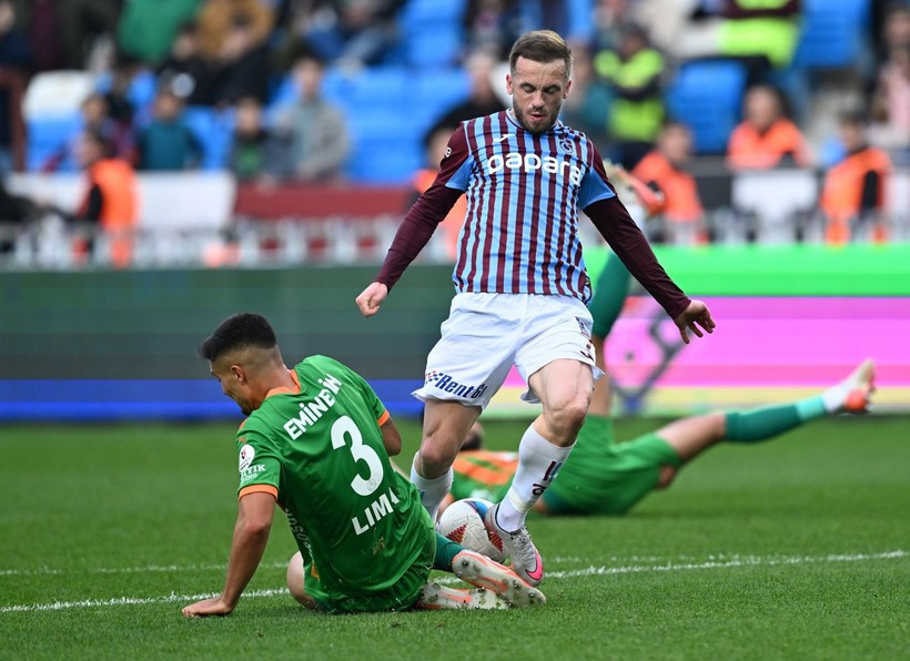 EA FC 25 Süper Lig TOTS kadrosu sızdı: Tek elit futbolcu... - Resim: 18