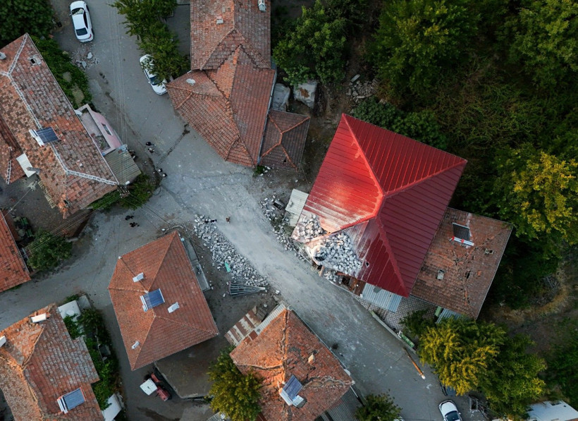 Balıkesir Sındırgı depreminden can yakan kareler - Resim: 29