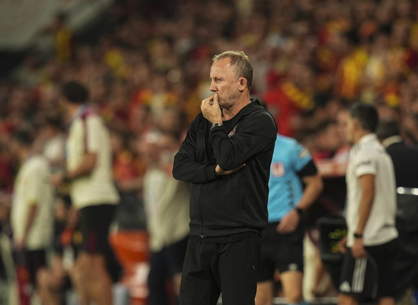 Beşiktaş, İzmir’de dağıldı! Göztepe 57 yıl sonra ilki başardı - Resim : 3