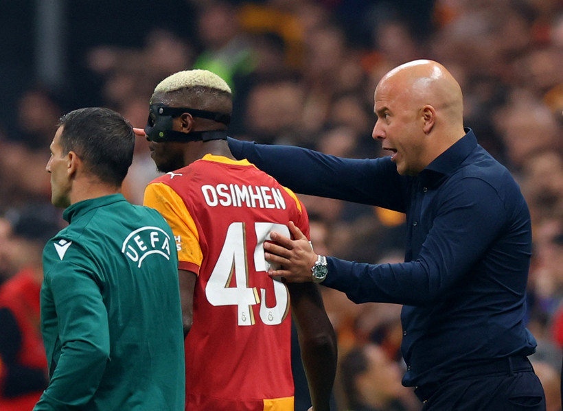 Arne Slot, Barış Alper Yılmaz'ı hedef aldı: Penaltı pozisyonuyla ilgili tepki - Resim : 1