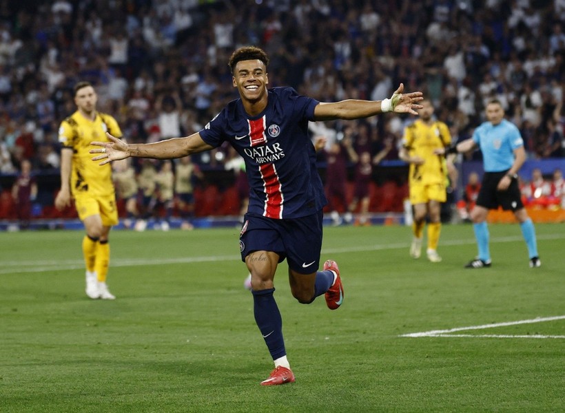 Şampiyonlar Ligi finalinde tarihi hezimet! PSG, Inter'i darmadağın etti: Doue 3 kez tarihe geçti - Resim: 10
