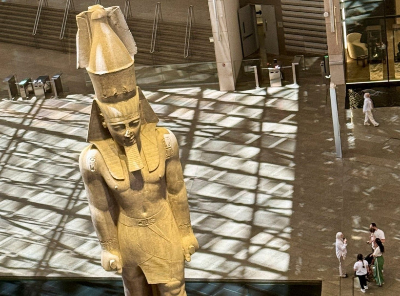 Ekonomik krize çözüm: Tutankhamun hazineleri - Resim: 13