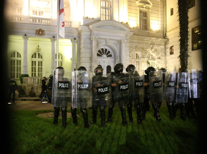 Gürcistan'da seçim gerginliği - Resim : 2