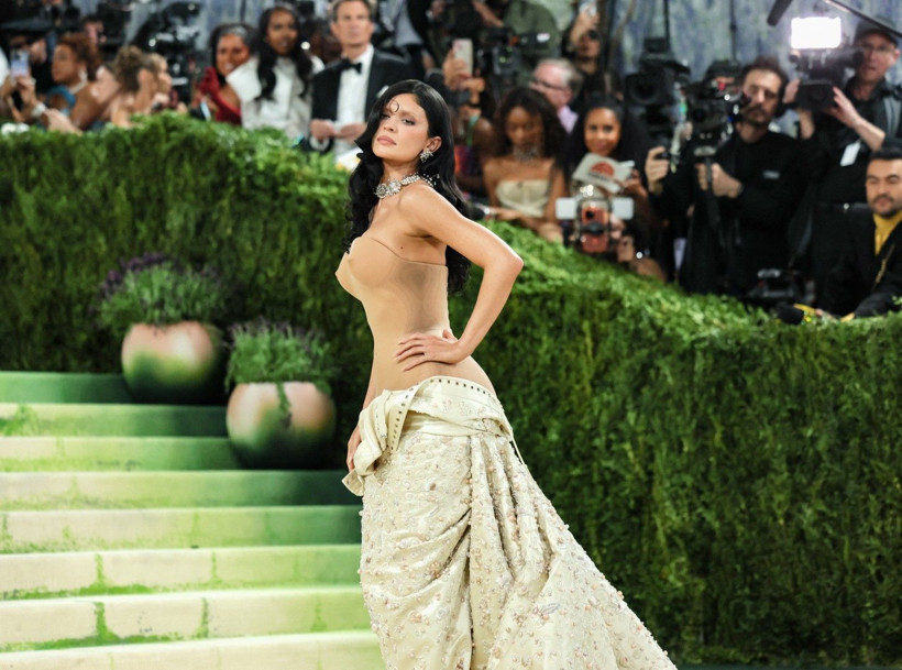 Met Gala 2026'da şıklık yarışı: Tarzlarını görenler inanamadı - Resim: 28