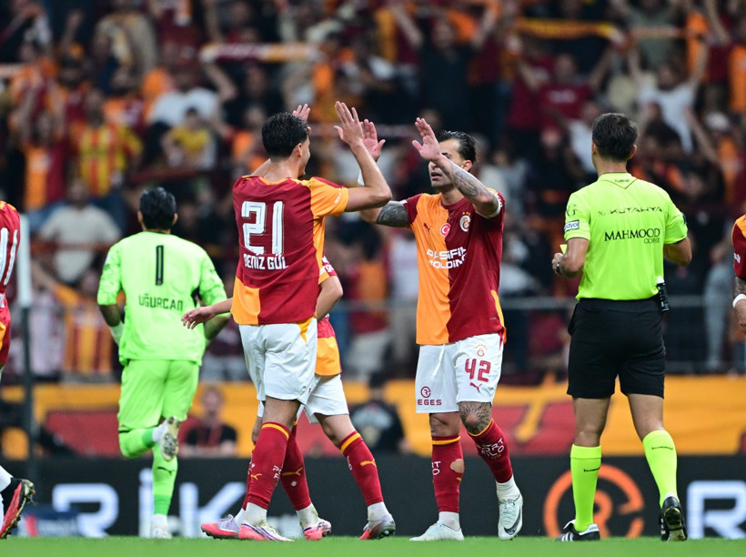 Galatasaray Kocaeli'yi yıktı 4'te 4 yaptı: Trabzon'a lider gidiyor - Resim : 2