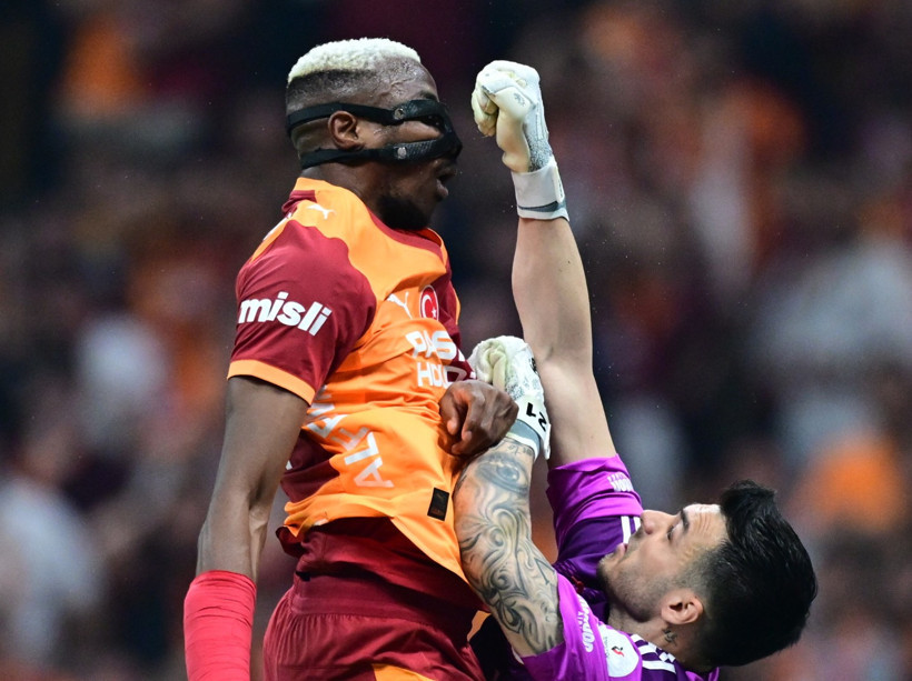 Galatasaray 26. kez şampiyon: RAMS Park'ta 6 gollü maçta kazandı: 4-2 - Resim : 1