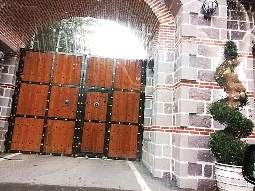 Orman arazisine çiftlik kondurmuş - Resim : 3