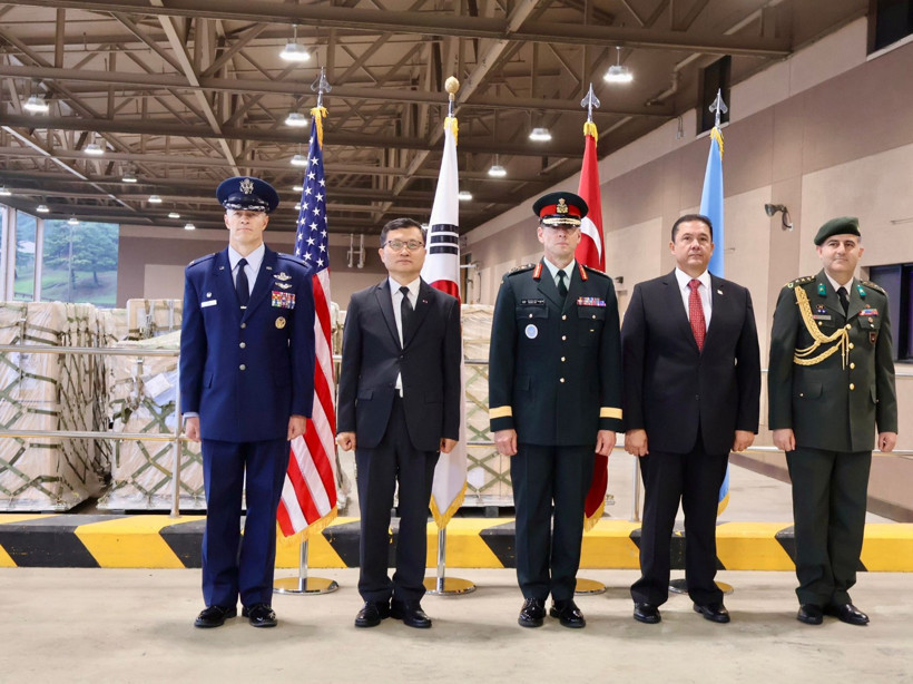 75 yıl sonra: Kore Savaşı'nda şehit düşen 4 askerin naaşı Türk yetkililere teslim edildi - Resim : 4