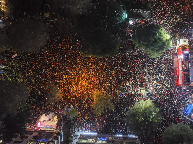 Özgür Özel: Cumhuriyetin yıkılmasına izin vermeyeceğiz - Resim : 15