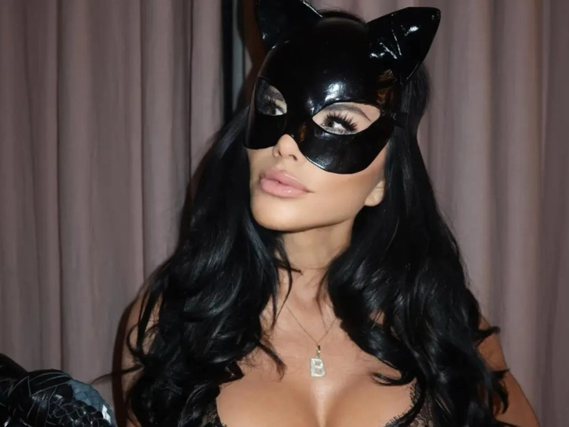 Jeff Bezos'un nişanlısının "Kedi Kadın" pozları gündem oldu - Resim : 1