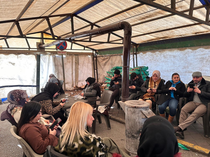 Eksi 10 derecede eylemdeler - Resim : 1