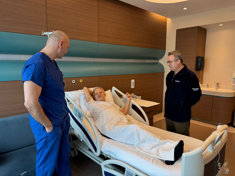 Kadavra hayatını kurtardı: El titremesiyle kanser olduğunu öğrendi - Resim : 1