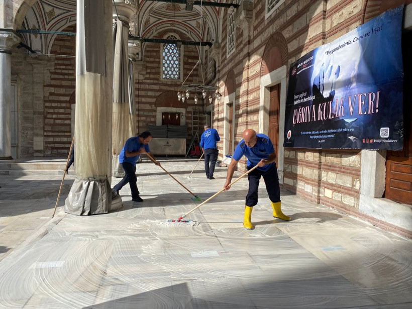 İstanbul Ramazan'a hazır: 217 bin kişiye iftar, pide 15 TL - Resim : 1