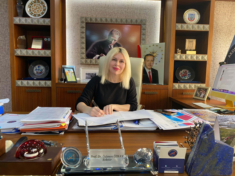 Kadınların yönettiği üniversite - Resim : 1