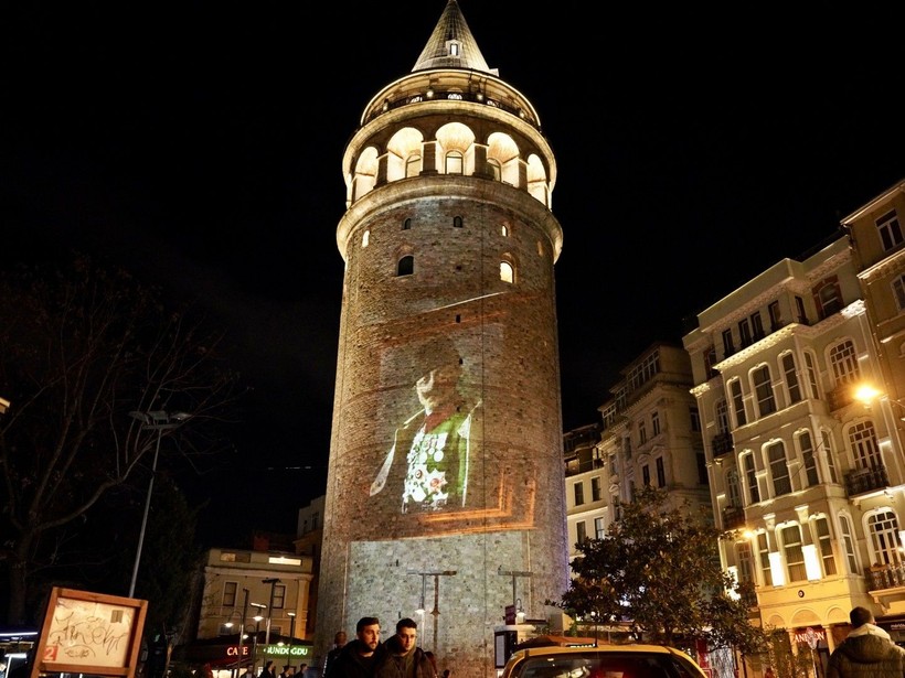 Çanakkale ruhu Galata kulesi'nde: Özel video yansıtıldı - Resim: 6