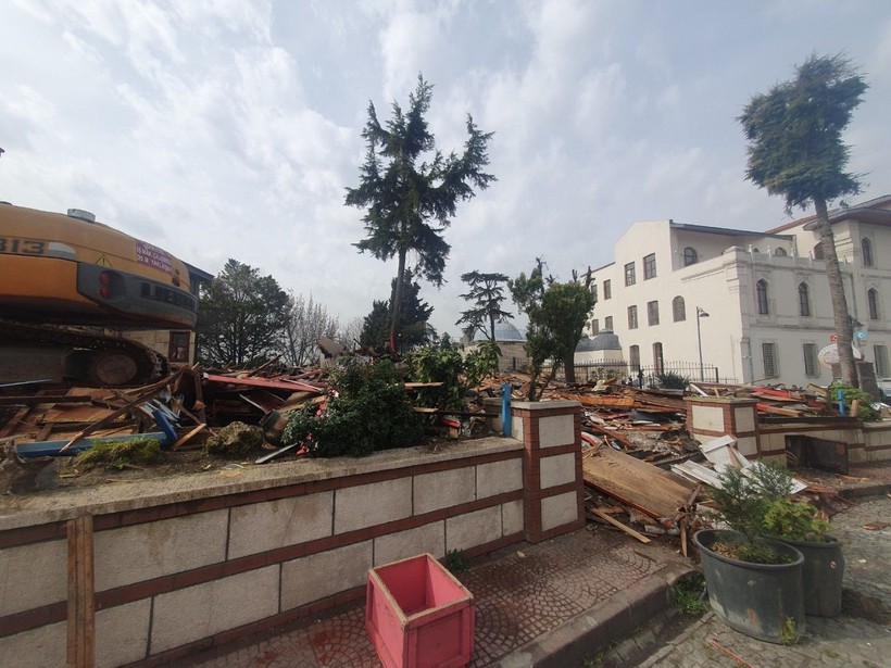 Aşevi değil restorandı: İBB kaçak yapıyı yıktı - Resim: 7