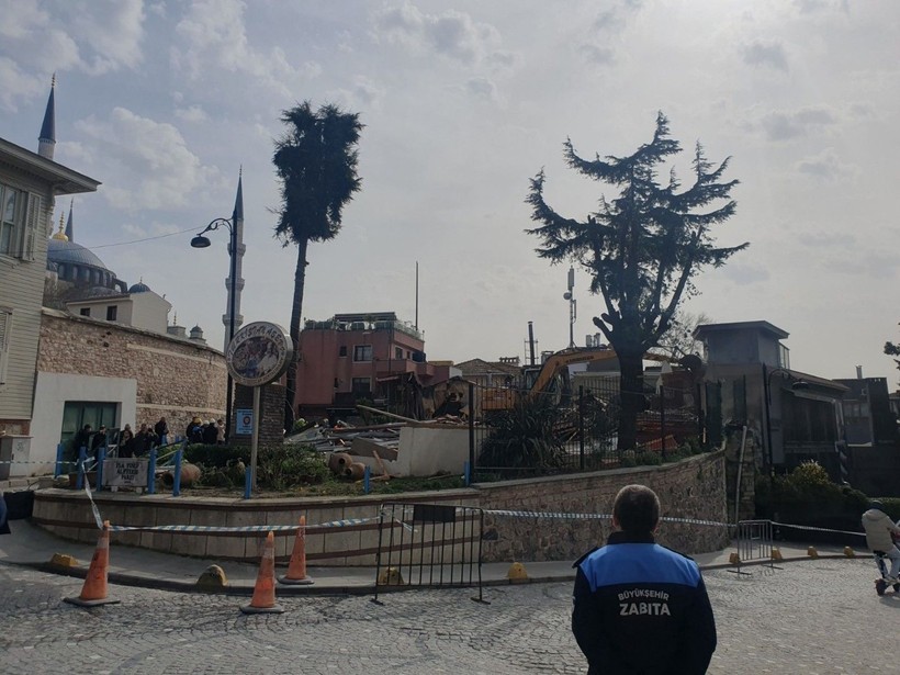 Aşevi değil restorandı: İBB kaçak yapıyı yıktı - Resim: 3