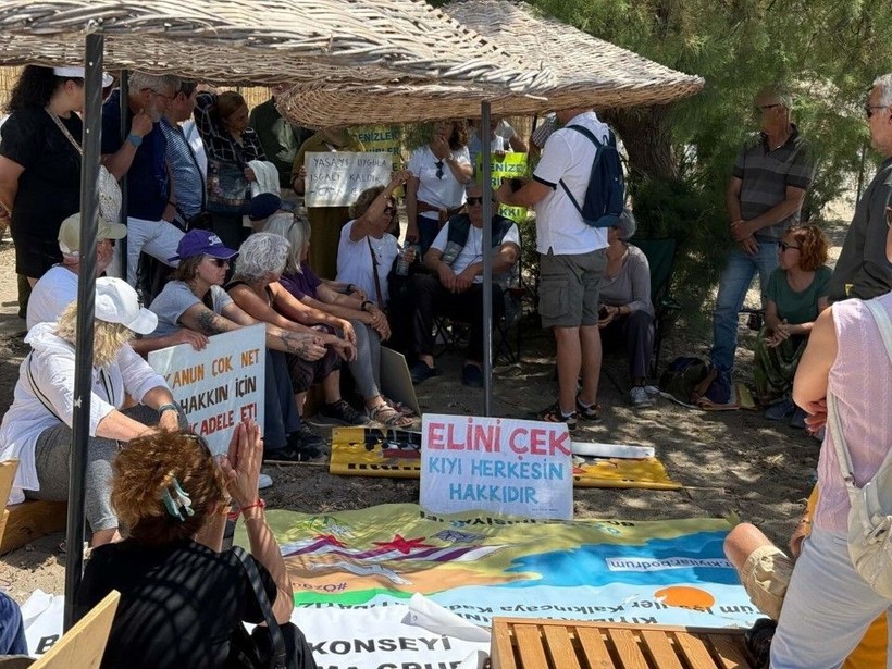 Bodrumlular işgale karşı plaja indi: Kıyılar halkındır - Resim: 3