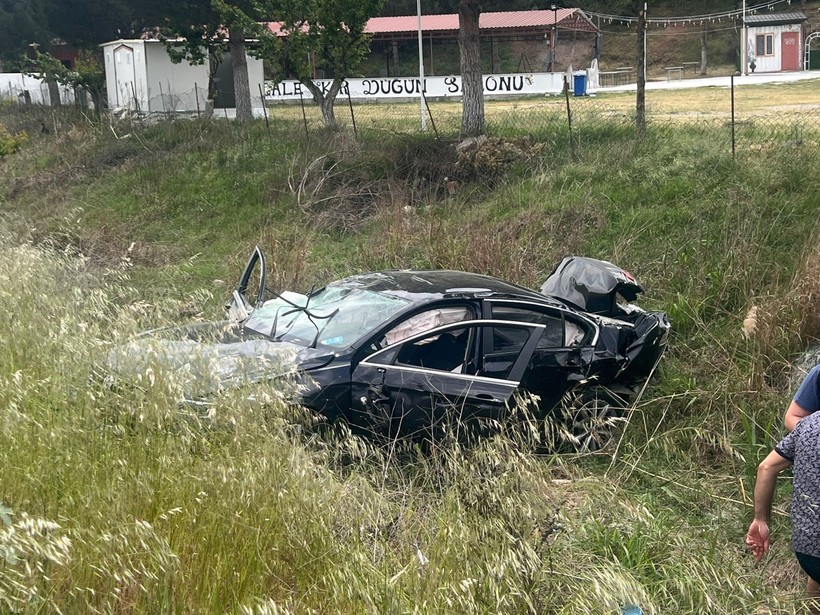 Çanakkale'de trafik kazası: 8 ölü - Resim : 2