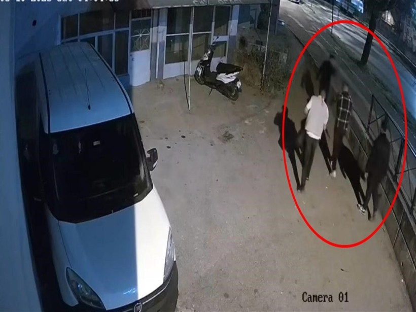 Hesap kavgasında kan aktı: 1 ölü, 2 yaralı - Resim : 1