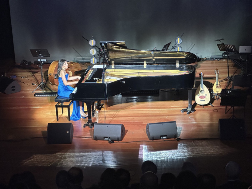 Türk ve Yunan sanatçılardan Yunanistan'ın başkenti Atina'da ortak konser - Resim : 1