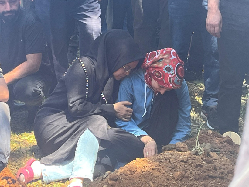 4 yaşındaki çocuk, salıncağın altında can verdi - Resim : 3