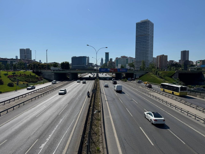 İstanbul trafiği bayram yaptı - Resim : 1