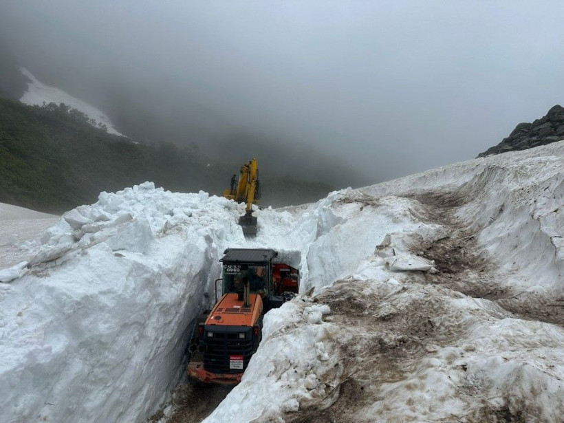 Rize'de haziran ayında karla mücadele - Resim: 7