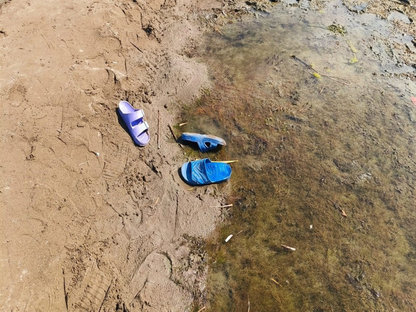 İznik Gölü’nde boğulan kuzenler yan yana toprağa verildi - Resim : 1