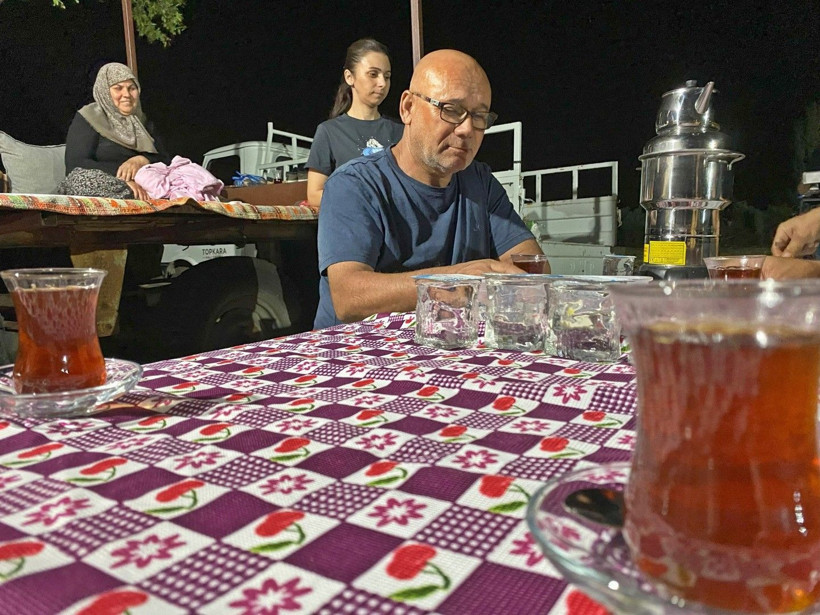 Milyonluk nöbet: Üç ay ev yüzü görmüyorlar, römorklarda uyuyorlar - Resim: 10
