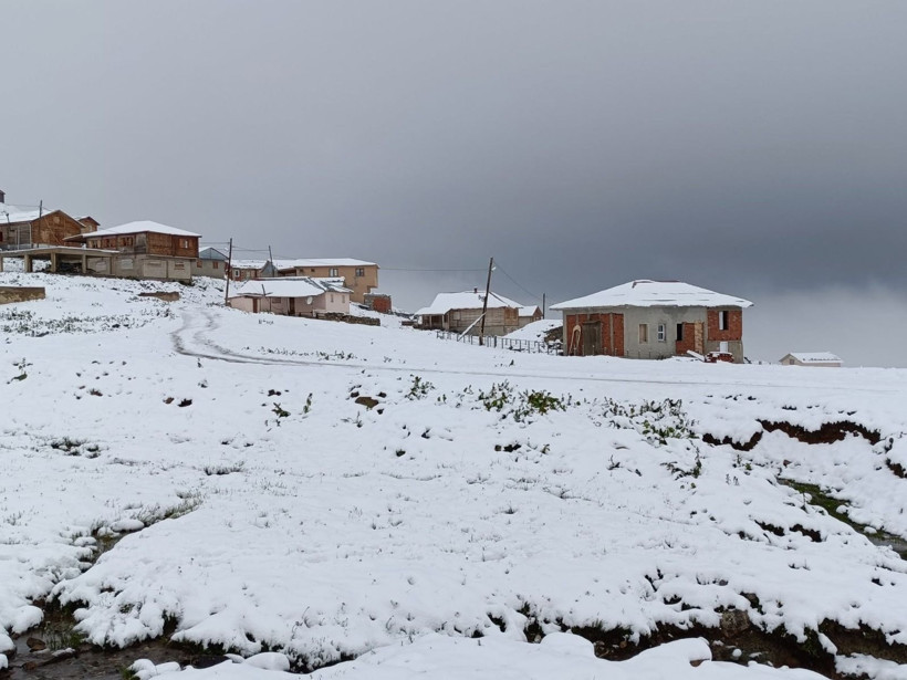 Rize'ye Temmuz ayında kar yağdı - Resim: 1