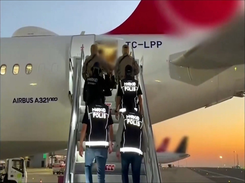 Dev operasyon: 1,5 ton uyuşturucu ele geçirildi - Resim : 2