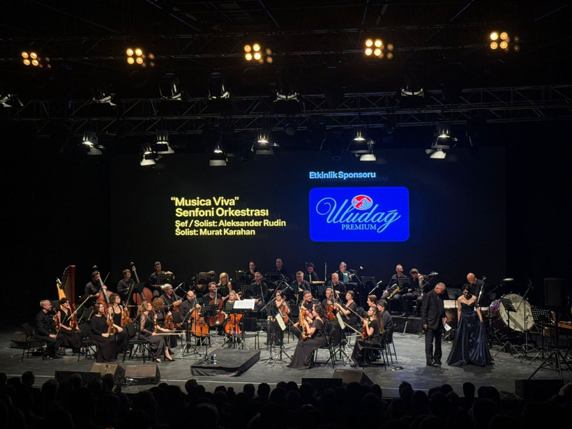 "63. Uluslararası Bursa Festivali" başladı - Resim : 1