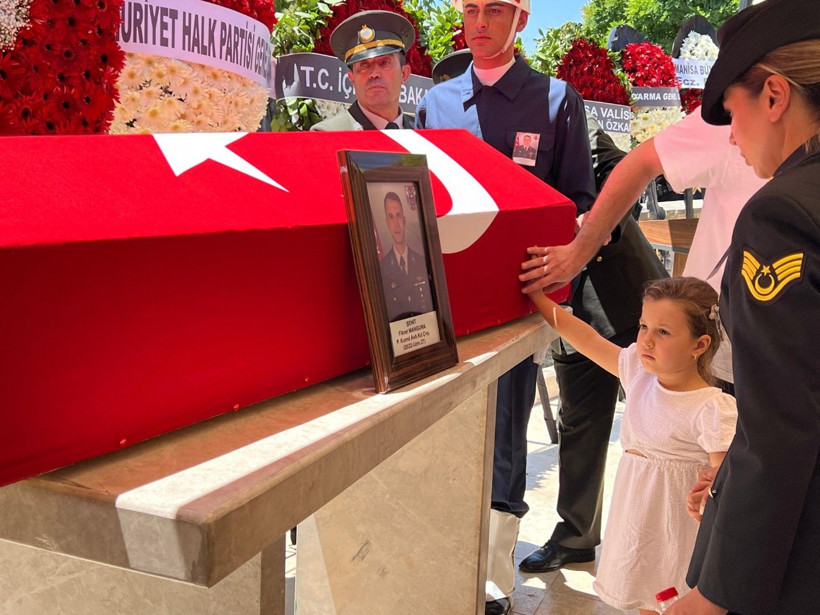 Şehitlere son veda - Resim: 6