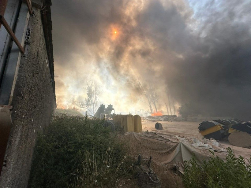 Antalya'da 5 ilçedeki orman yangınlarının 2'sine müdahale sürüyor - Resim: 33