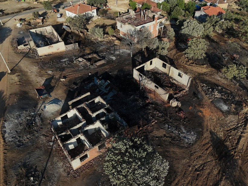 Köyler cayır cayır yanıyor: Burası da Uşak - Resim: 7