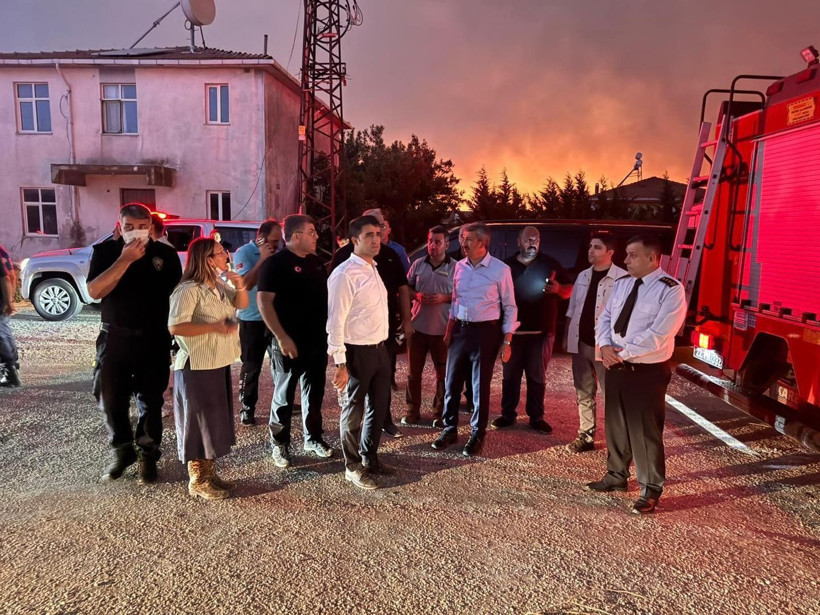 Edirne de yandı: Binlerce kişi tahliye edildi, yaralananlar var - Resim: 6