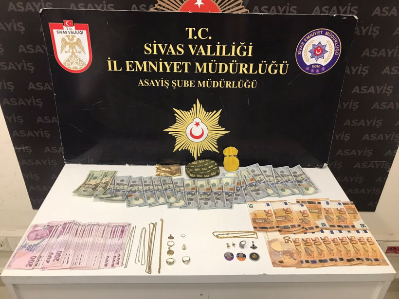 'Adınız terör örgütüne karıştı' yalanıyla 10 milyon liralık vurgun - Resim : 1