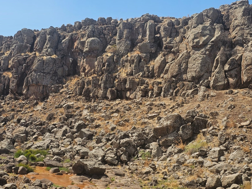 12 yaşındaki Zeynep'in sır ölümü: Kayalıklardan düştüğü iddia edildi - Resim : 2