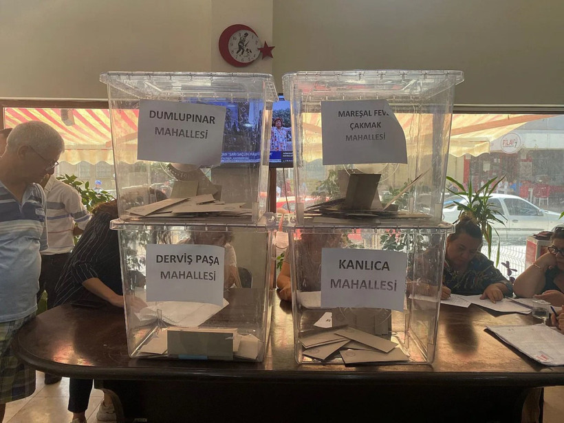 CHP'de seçim iptali: Sandık başında gerilim çıktı, genel merkez devreye girdi - Resim : 1