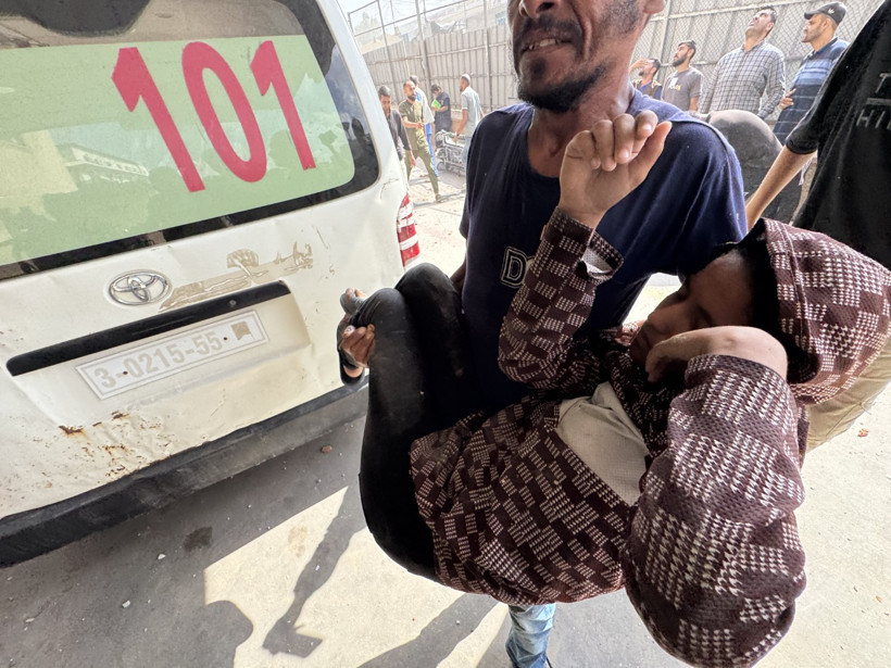 İsrail hastane vurdu: 6'sı gazeteci 59 kişi öldü - Resim : 2