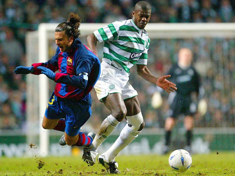 Celtic efsanesi okul önünde garip hareketler yaptı, psikiyatriye yatırıldı - Resim : 1