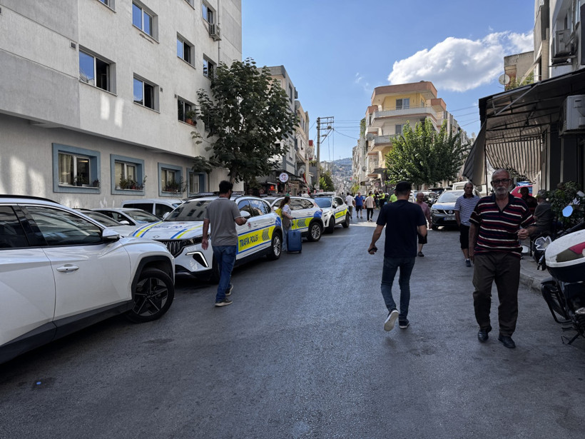 İzmir'de karakola silahlı saldırı: İki polis şehit - Resim : 2
