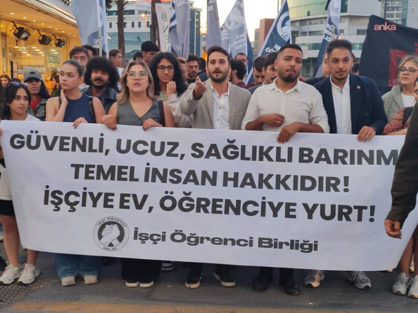 Cevizlibağ’daki KYK Kız Öğrenci Yurdu önünde eylem - Resim : 2