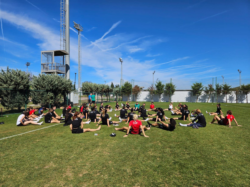 MHK kadın hakem semineri düzenledi - Resim : 1